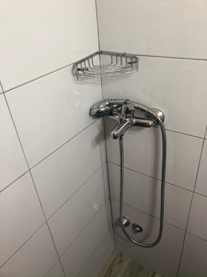 Family Stakic Lägenhet Baška Voda Exteriör bild